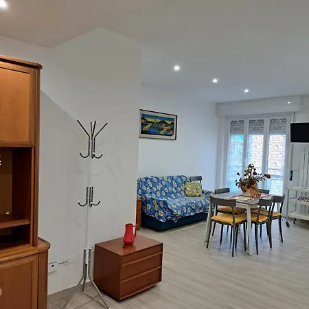 Casa Di Leo Apartmán Loano